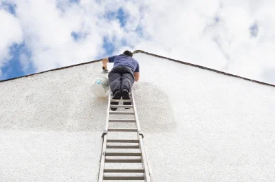 Peinture extérieure à Lapeyrère — façades et ravalement